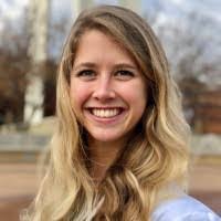 Gina Potts's Instagram, Twitter & Facebook