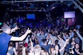 Les principales réglementations relatives aux boites de nuit et discothèques concernent la diffusion de musique, l'emplacement, le bruit et l'alcool. La Boite De Nuit Le Gibus Rouvre Samedi Dans Le Vimeu