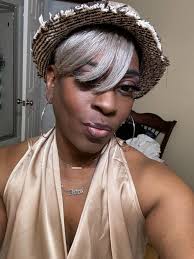 I told before this is my faber picture ??? Love y green shirt you look  fabulous darling 😍😍😍😍😍😍😍