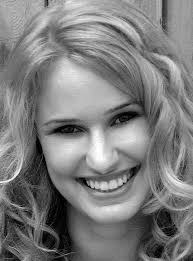 Downey Latina chasing her dreams