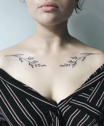 300 Beautiful Chest Tattoos For Women 2020 Girly Designs Piece Tattoo Ideas 2020 In 2020 Chest Tattoos For Women Collar Bone Tattoo Bone Tattoos
