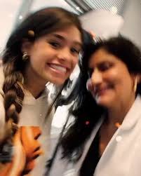 Pin By Mya Scott On Nessa Famous Girls Barrett Insta Photo Ideas