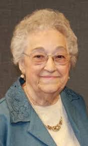 Alice Dillman's Instagram, Twitter & Facebook