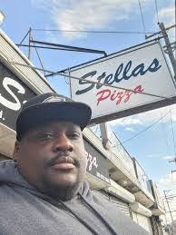 Kevin Hansel's Instagram, Twitter & Facebook