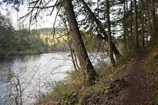 Libraries Love Lakes: Whistle Lake Loop