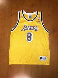 Vintage 1996 Kobe Bryant La Lakers Champion Jersey Size Youth Large Kids Shaquille O Neal Kareem Abdul Jabbar Cedric Ceballos 40 Nba Finals In 2021 Kobe Bryant La Lakers Kobe Bryant La Lakers