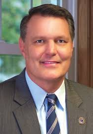 President Troy D. VanAken announces $60 million goal for the largest  fundraising campaign in College's history p. 24