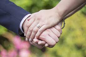 How To Wear The Engagement And Wedding Ring Royal Coster Diamonds