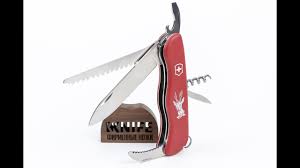 Švicarski nož Victorinox Hunter 0.8573, rdeč – Roosternox.si