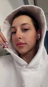 Melody Coats's Instagram, Twitter & Facebook