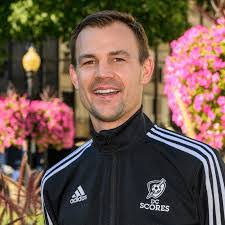 Sean Hinkle's Instagram, Twitter & Facebook