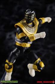 Wrist communicator, golden shield zords: Toku Toy Box Power Rangers Lightning Collection Zeo Gold Ranger Gallery Tokunation