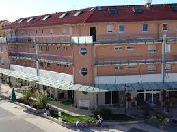 Mietwohnungen in starnberg — wohnungen zur miete von privat, provisionsfrei & vom makler. 3 Zimmer Wohnung Zu Vermieten Am Markt 6 82205 Gilching Starnberg Kreis Mapio Net