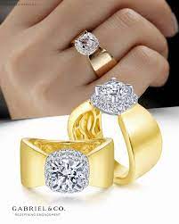 14k White Yellow Gold Round Halo Diamond Engagement Ring White Gold Wedding Ring Set Stylish Engagement Rings Wide Band Engagement Ring