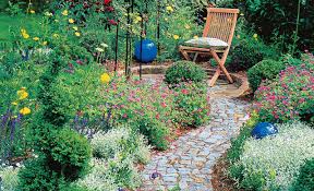 See more ideas about outdoor gardens, garden design, garden paths. Gartenwege Selbst De