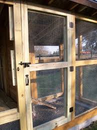 chicken coop screen door chicken coop backyard chicken coops chickens backyard