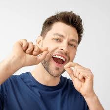 Malik Garnett's Instagram, Twitter & Facebook