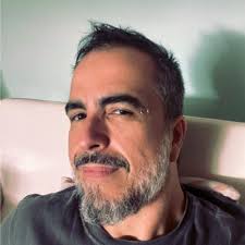 O assédio moral disfarçado de feedback é uma questão séria e preocupante  que afeta muitos ambientes de trabalho. Embora o feedback seja essencial  para o crescimento profissional, é importante…