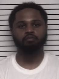 Charlotte man arrested for murder after wife found dead in Mooresville