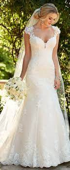Cool 47 Gorgeous V Neck Tulle Wedding Dress Ideas 2018 More At Aksahinjewelry Co Sale Bis 70 Wedding Dresses Romantic Wedding Gown Wedding Dresses 2017