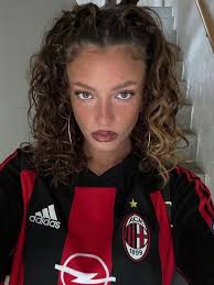 Emily Wunderlich (emiwu1509)