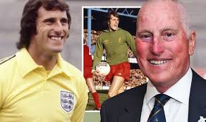 Ray Clemence dead: Liverpool and Tottenham lead tributes to former England  goalkeeper
