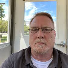 Riley Green and First Lieutenant Jackson Perkins performing "In Color" at  The Windy City Smokeout. Semper Fi! #JameyJohnson #RileyGreen #InColor  #CountryMusic #SemperFi