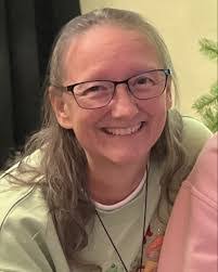 Cindy Newell's Instagram, Twitter & Facebook