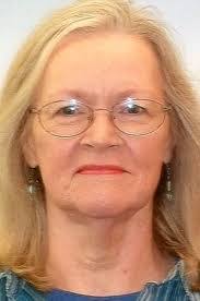 Loretta Hale's Instagram, Twitter & Facebook