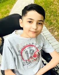 Austin Doughty's Instagram, Twitter & Facebook