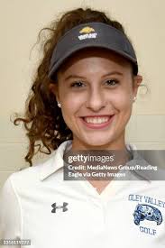 197 Harold Wolf Photos & High Res Pictures