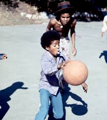 Each day this week i'm going to post a video like this for each member. 1960 S A Young Michael And Tito Jackson Playing Basketball Oldschoolcool