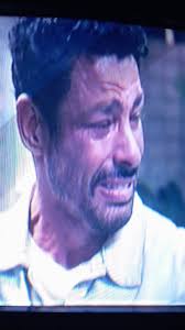 En esta novela actrices y actores trabajan espectacularmente, pero quiero  destacar la maravillosa actuación de este joven actor, el cual se destaca  lo mismo por su fuerza y valentía para defender sus