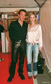 Benjamin castaldi appelle son ex femme flavie flament en direct. Flavie Flament Et Benjamin Castaldi Se Sont Rencontres En 2000 Sur Le Plateau Des P Tits Princes Puretrend