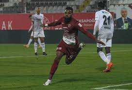 Takımının gol yükünü çeken boupendza, süper lig'de 3 nisan'da oynanacak. Boupendza Football Aaron Boupendza Au Chomage Gabonreview Com Actualite Du Gabon Season Club M G R Cha Cup Fuckyoumydearnow