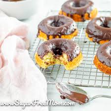 Grease a 6 cup muffin tin, or prepare with paper cupcake liners. Sugar Free Chocolate Glazed Donuts Keto Gluten Free Low Carb