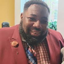 Maurice Lavender's Instagram, Twitter & Facebook