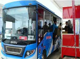 Bus trans semarang koridor iii simpang lima semarang tawang. Brt Trans Semarang Rute Bandara Beroprasi Sampai Pukul 00 00 Wib Joss Co Id