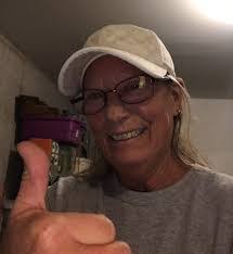 Peggy Wessel's Instagram, Twitter & Facebook