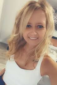 Janet Woolsey's Instagram, Twitter & Facebook