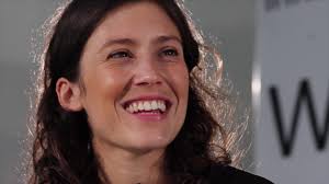 Daniela Abad y el hilo de su memoria