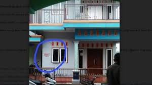 Gambar rumah yang bagus pintu kamar 479 jual kusen daun pintu pintu kamar 479 mengerjakan berbagai macam modeldesain kusen pintu jendela kayu minimalis klasik dan modern untuk kantor. Viral Rumah Mewah Di Brebes Berlabel Keluarga Miskin Pemilik Mengaku Bangun Dari Iuran Keluarga Tribunnews Com Mobile