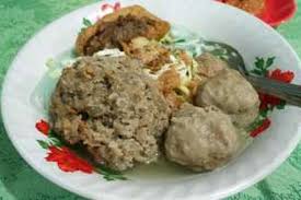 Bakso rudal pak ogim pacitan, pacitan regency, east java, indonēzija bakso rudal pak ogim adrese bakso rudal pak ogim foto restorāns. Bakso Untung Banyuwangi Gurihnya Tetap Bertahan Sampai Saat Ini Halaman All Kompas Com