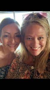 Amanda Curless (@mandycurless)