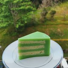 This thai steamed rice layer cake recipe is delicious and healthy. Pandan Layer Cake A Step By Step Guide To Baking This Perfectly Symmetrical Cake Penang Foodie