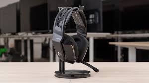 The logitech g733 headset feels comfortable and sounds fine, but not great. Logitech G733 Lightspeed Wireless Review Rtings Com