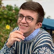 Henry Weis's Instagram, Twitter & Facebook