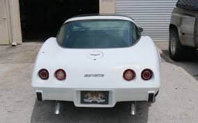 The standard seats are now the lighter weight and taller version that was introduced on the pace car in '78. Chevrolet Corvette C3 Bj 1979 Weiss Beige Nr Classic Car Collection Stuttgart