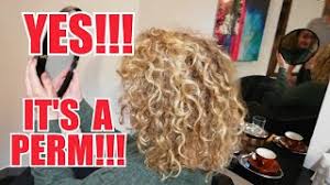 Wir stellen euch 20 projekte vor, die von den experten auf homify renoviert werden. Yes It Is A Perm Dauerwellen Von Joerg Mengel Friseure Youtube