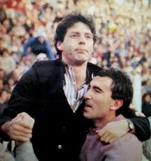 We did not find results for: O Xrhsths Leonardo Sto Twitter Hace 30 Anos Un 28 De Julio El Grana Volvia A Primera Luego De 13 Anos En El Ascenso De La Mano De Un Miguel Angel Russo